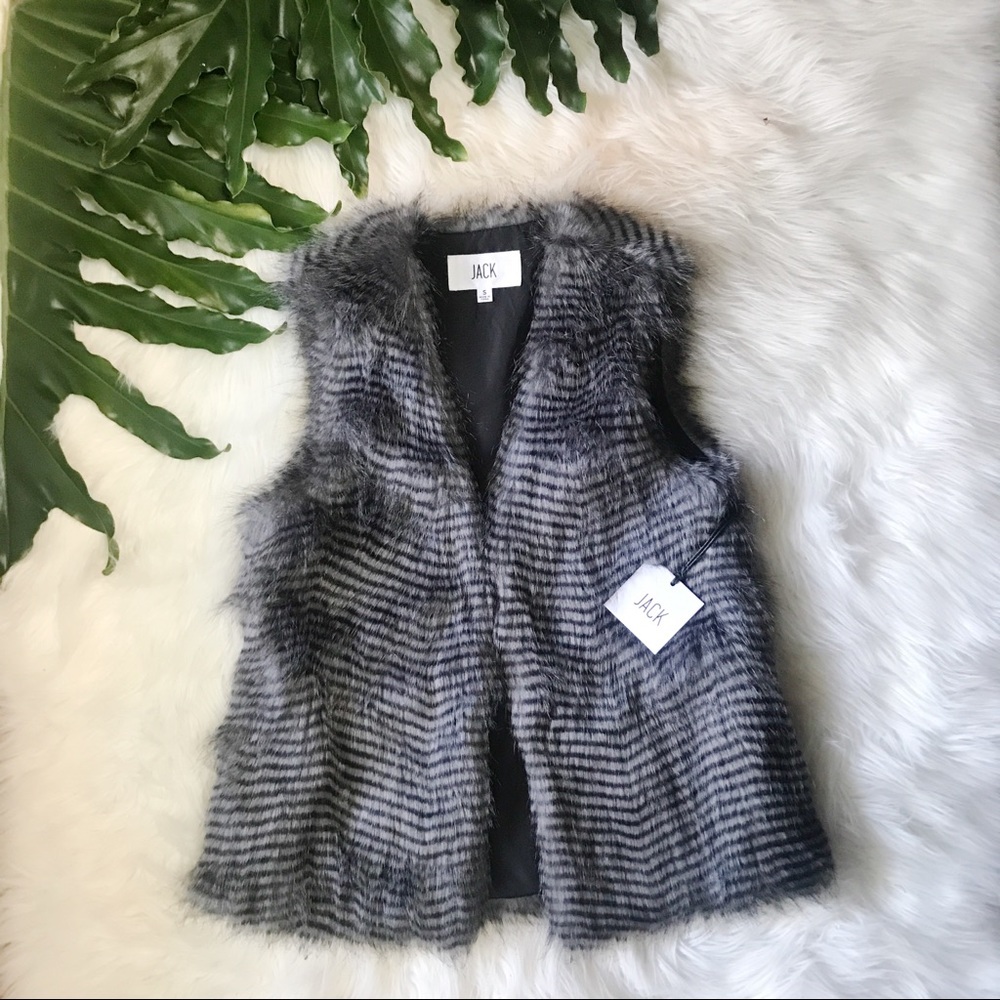 ITEM IS SOLD - NWT BB Dakota fur vest - Picture 2 of 8